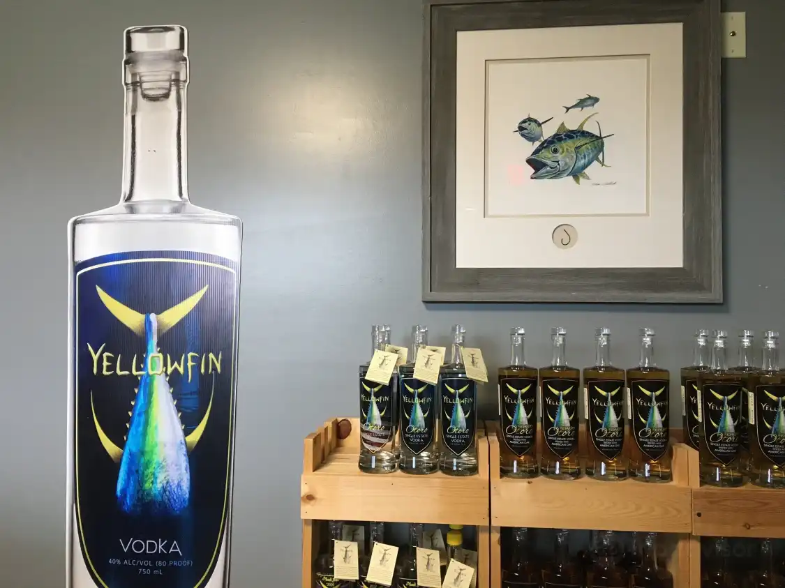Hotels near Yellowfin Distillery