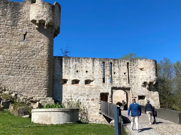 후세렌레샤토 호텔