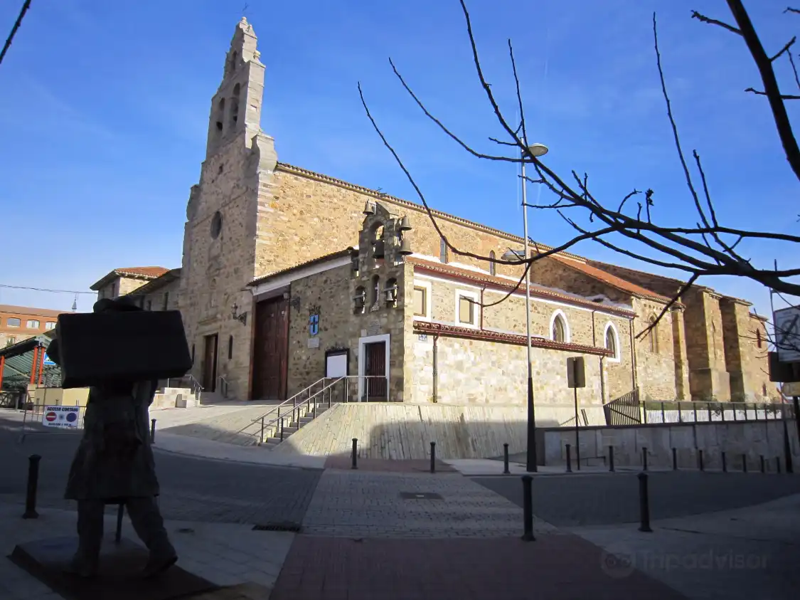 Hotels near Iglesia de San Francisco