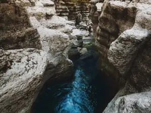 Belyye Skaly Canyon