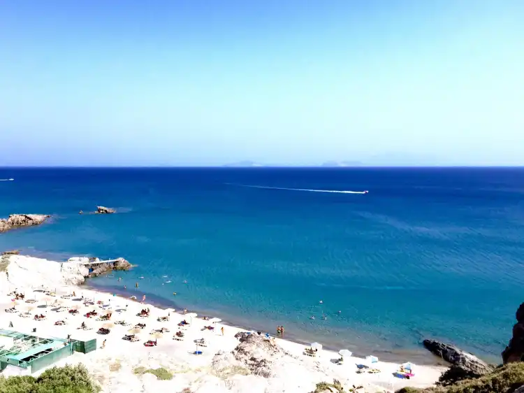 Các khách sạn gần Camel Beach