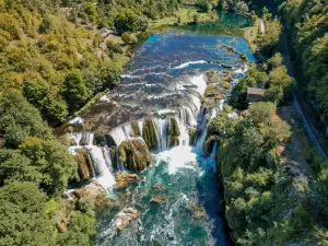 UNA MAMEA Park