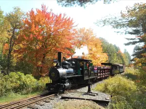 Wiscasset, Waterville and Farmington Railway Museum