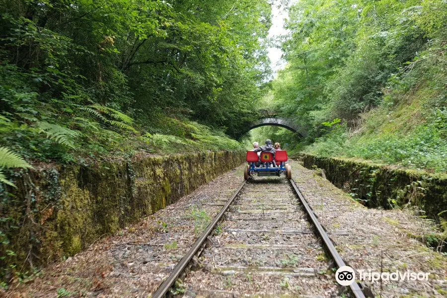 Pédalorail Electrique du Grand Pays de Salers