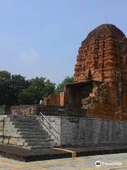 Lakshman Temple