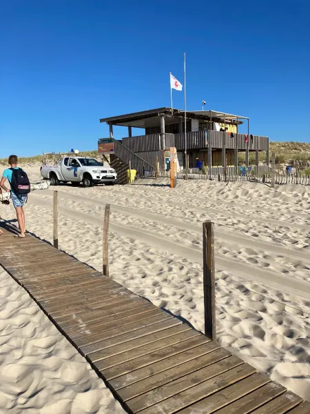 拉泰斯特德比克