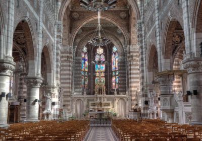 Église catholique Saint-Vaast à Béthune