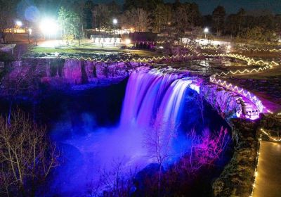 Noccalula Falls Park & Campground