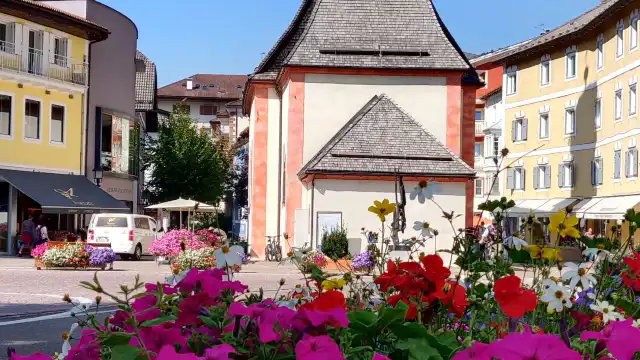 Hotels near Chiesa di Sant'Antonio