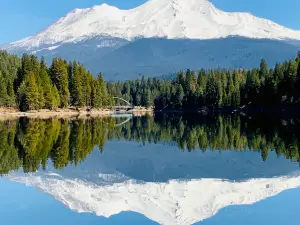 Lake Siskiyou