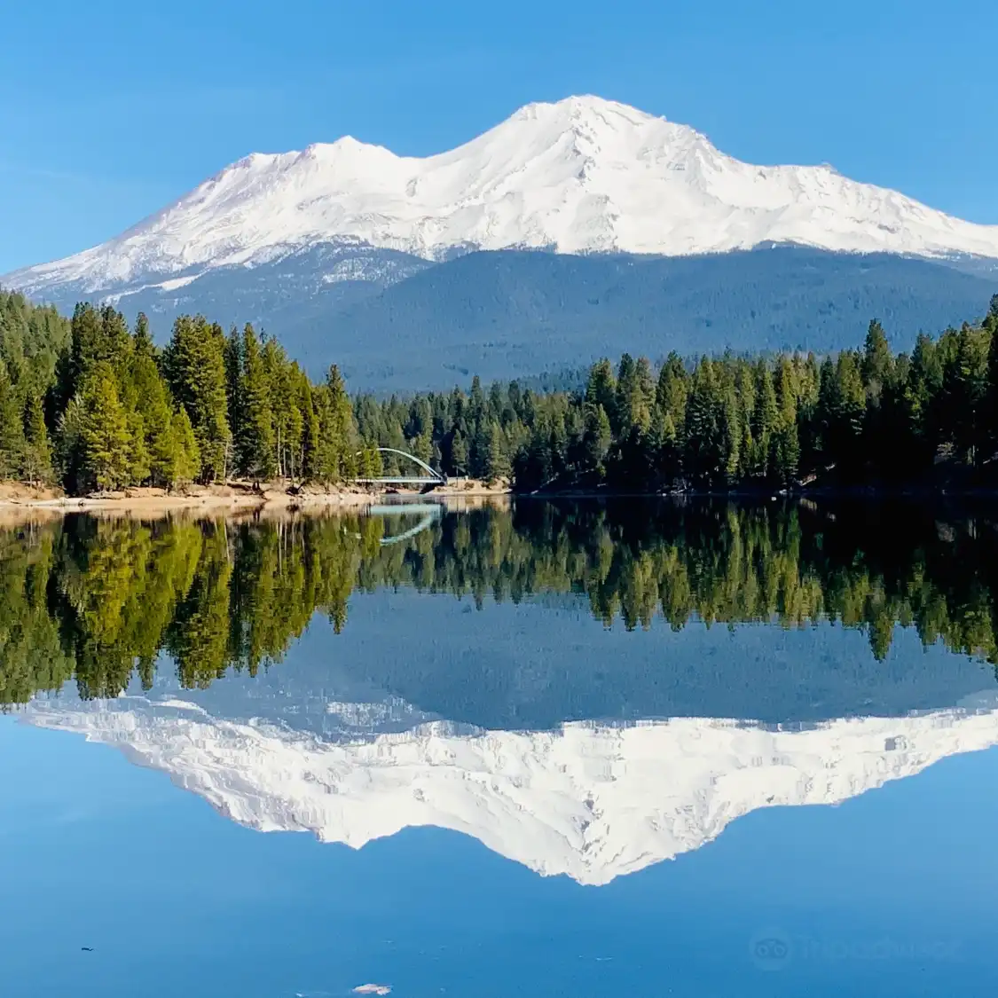 Hotels near Lake Siskiyou