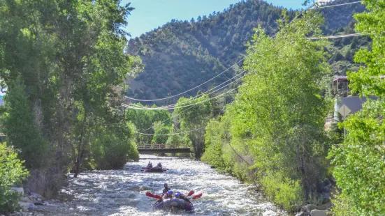 Rocky Mountain Whitewater Rafting - Beginner Outpost