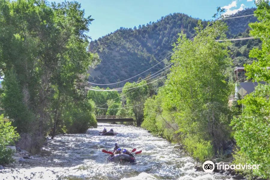 Rocky Mountain Whitewater Rafting - Beginner Outpost