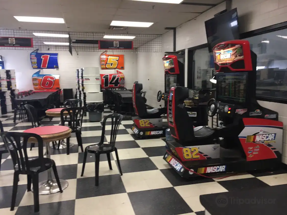 Hotel in zona 401 Mini-Indy Go-Karts
