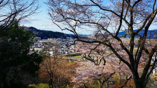 Tsuriyama Park