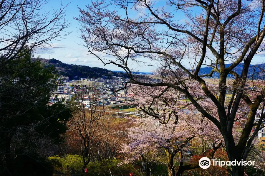 Tsuriyama Park