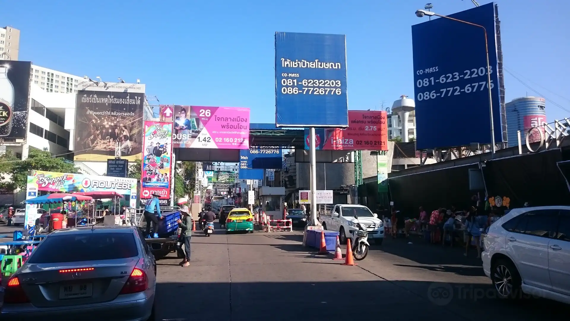 Hotels near ROYAL CITY AVENUE (RCA)