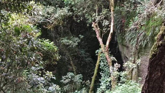 Guna Cave