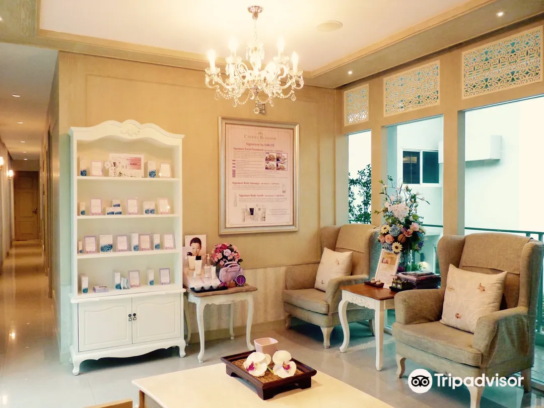 3_Cherry Blossom Spa