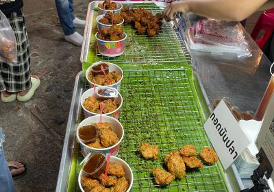 Mae Hong Son Walking Street Night Market