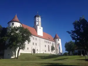 Schloss Hochstadt