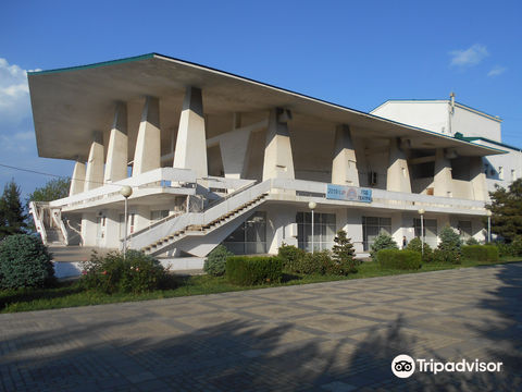 Avar Music and Drama Theater. G. Tsadasa