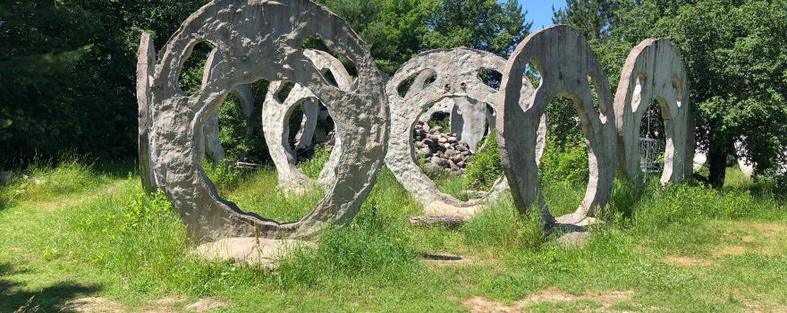 The Screaming Heads of Midlothian