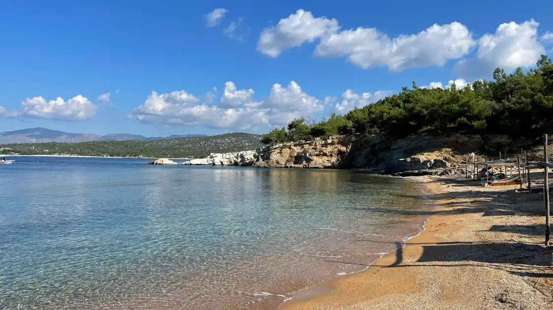 Hotels near Salonikios Beach