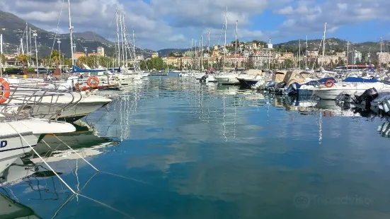 Porto Mirabello