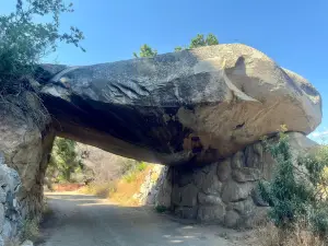 Tunnel Rock