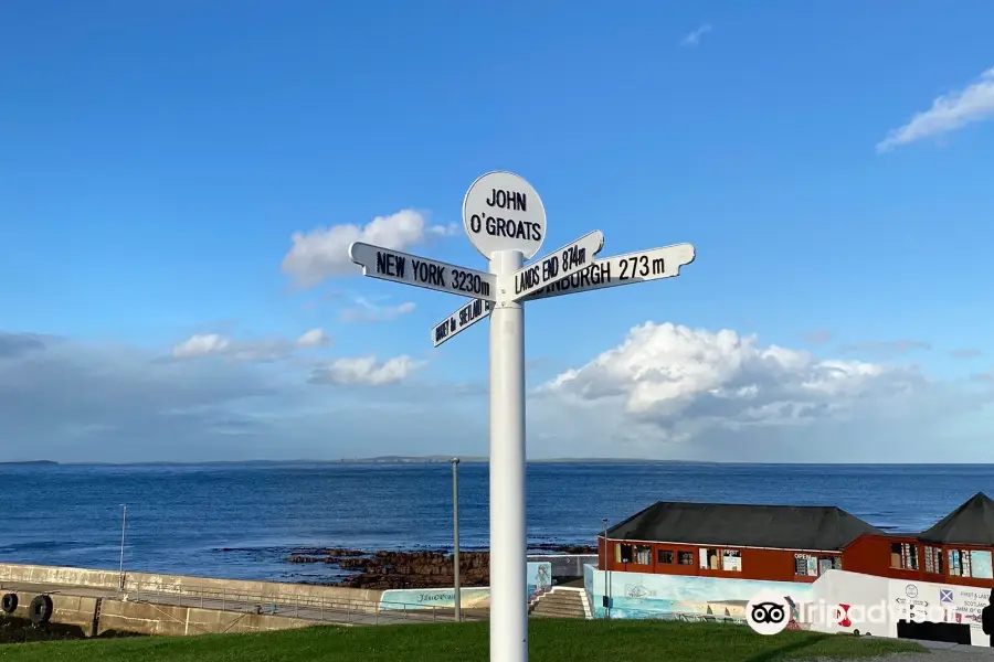 John O'Groats Signpost