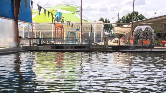 BOBTRACs Emerald Aquatic Centre & Pool and spa supplies