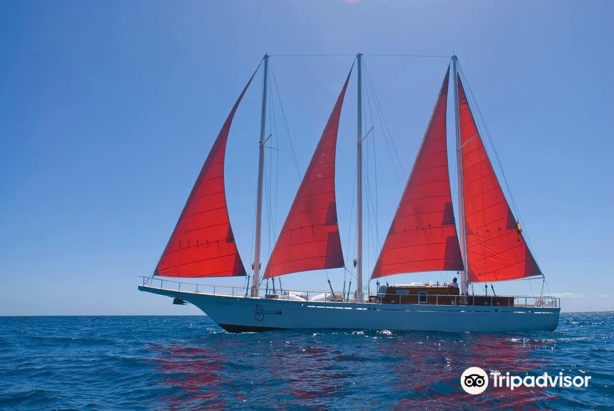 3_Ocean Charter Club