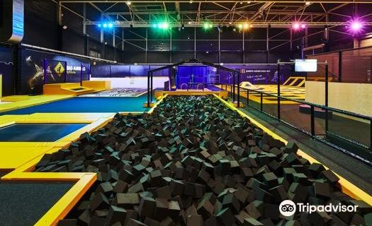 You Jump Hasselt (voorheen Jumpsquare) | Trampoline Park & Indoor Playground