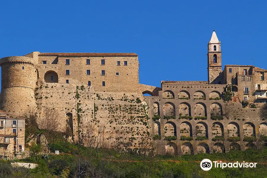 Castello Angioino di Civitacampomarano