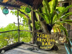 Tisa's Barefoot Bar