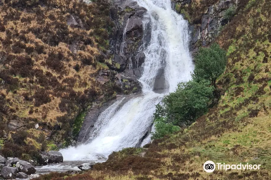 Bride's Veil Falls