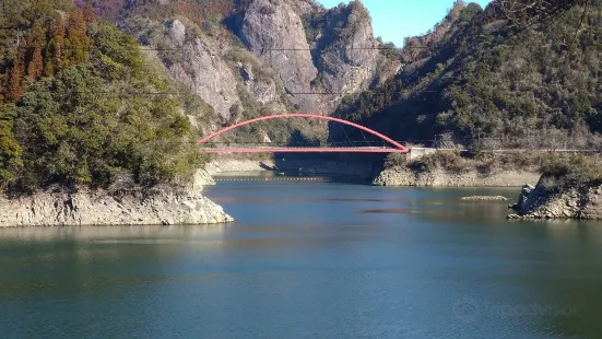 Kehogi Bridge Siawase no Kane Heart Rock Viewspot