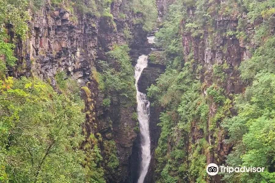 Falls of Measach