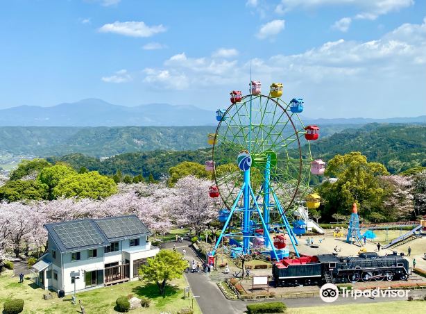 Shiroyama Park