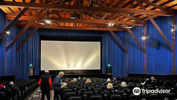 Bay Theater
