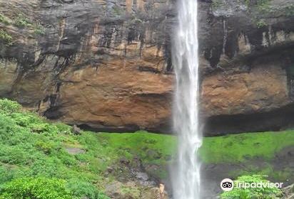 Pandavkada Falls