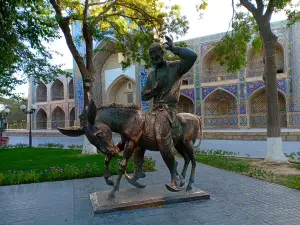 Khodja Nasreddin statue