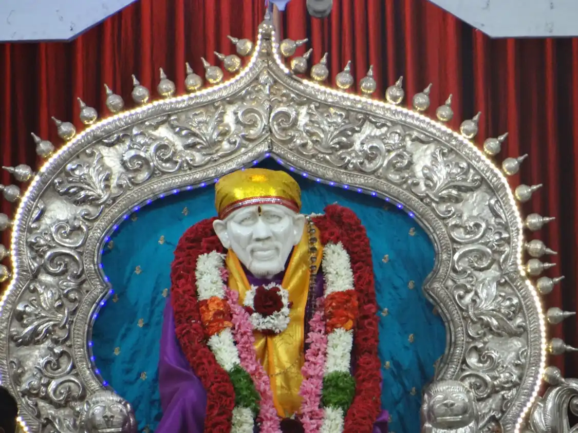 Hotels near Sai Baba Temple