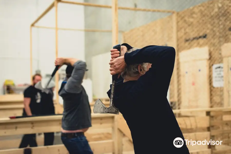 Bad Axe Throwing Surrey