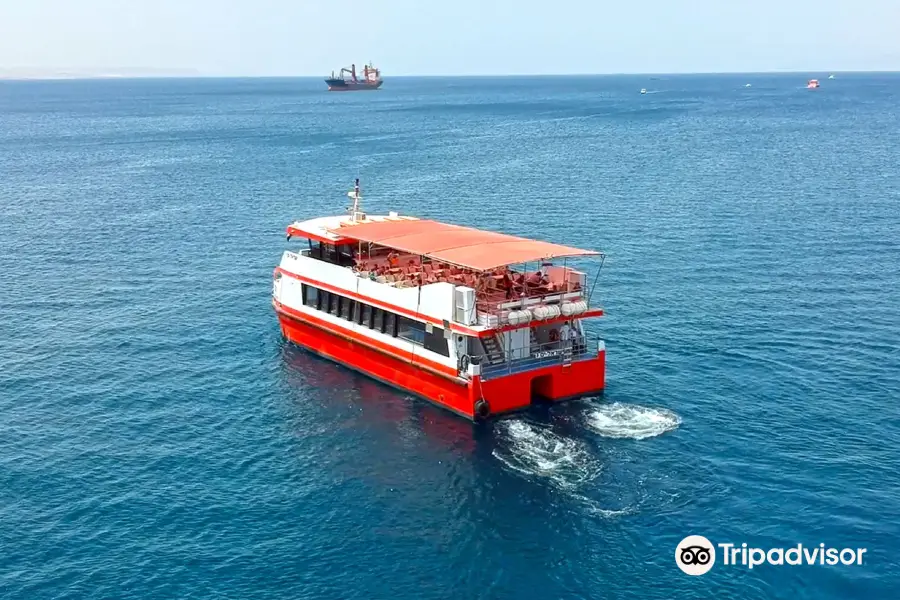 Israel Yam Glass Bottom Boats