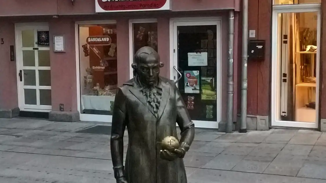 Hotels near Georg Christoph Lichtenberg Denkmal Markt