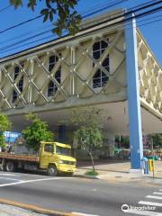 Biblioteca Pública Municipal Raul de Leoni