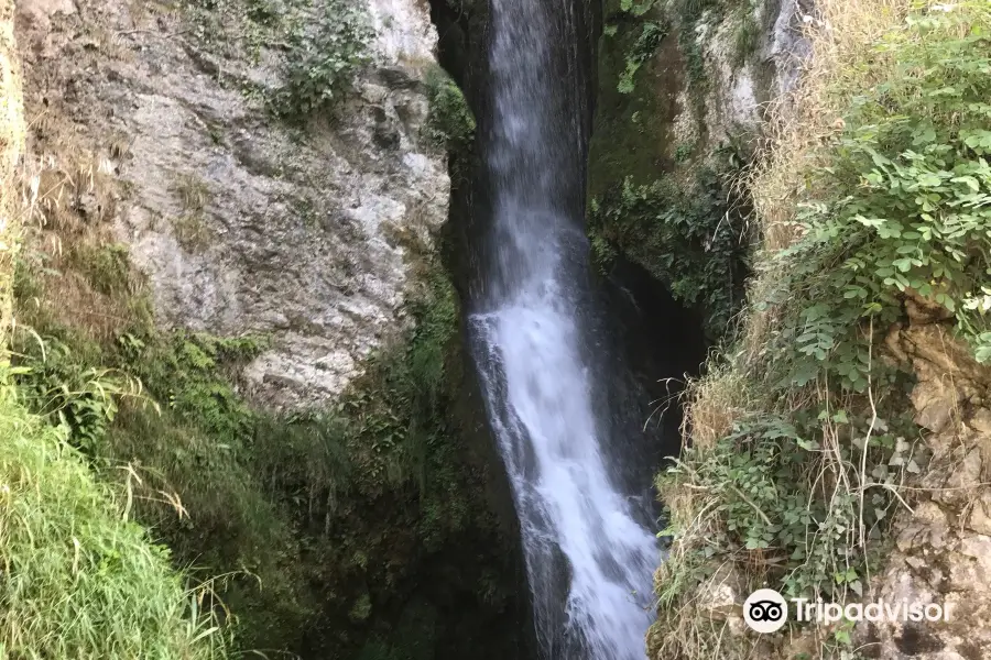 Rhaeadr Dyserth Waterfall