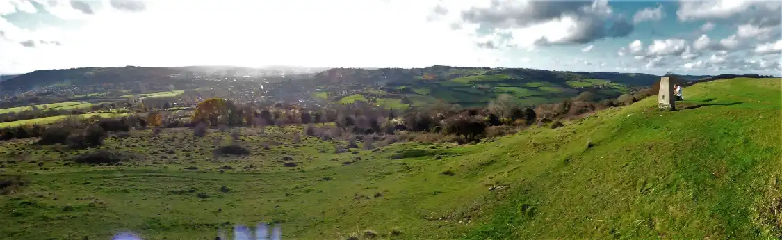 Hotels near Solsbury Hill